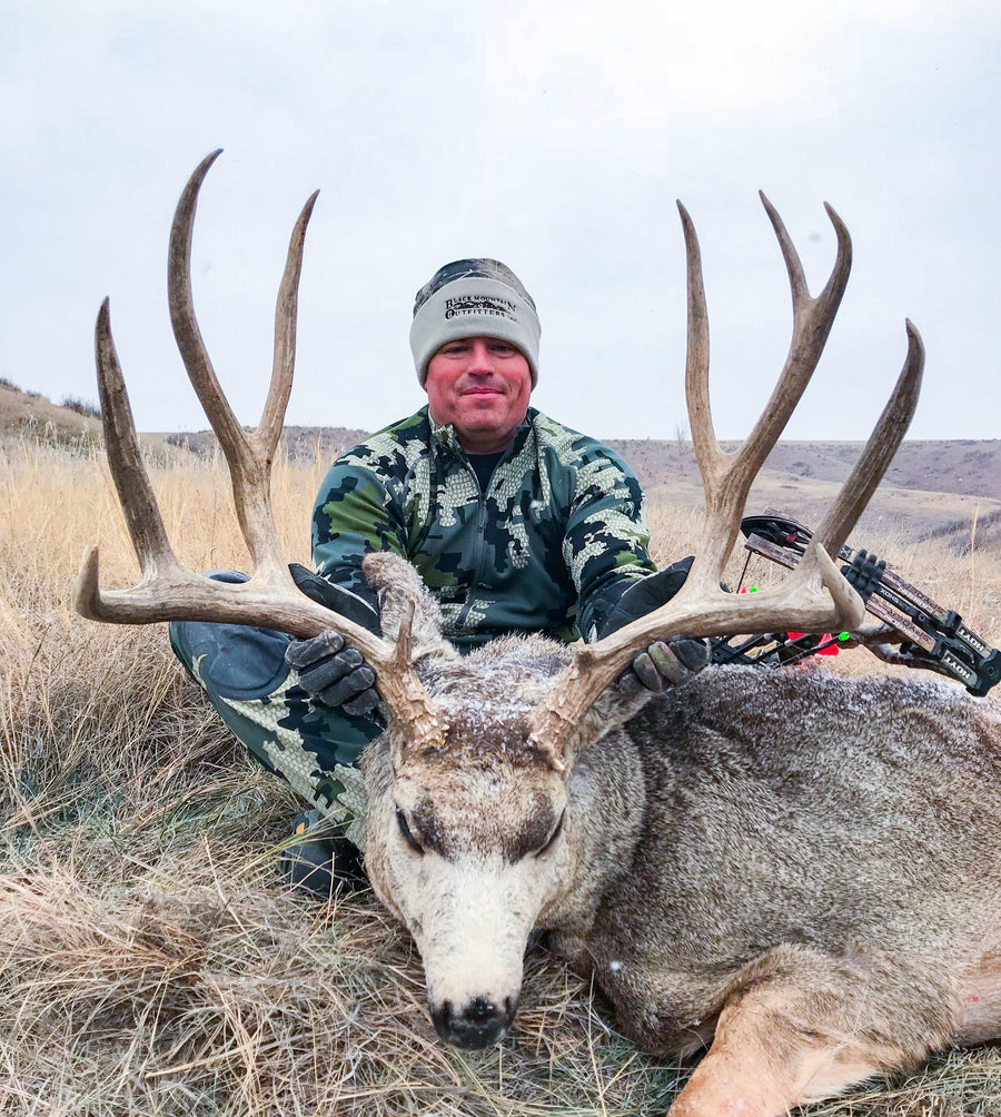 Black Mountain Outfitters - SD Mule Deer Archery Hunt - 2:1 Guided - ABO Outfitters